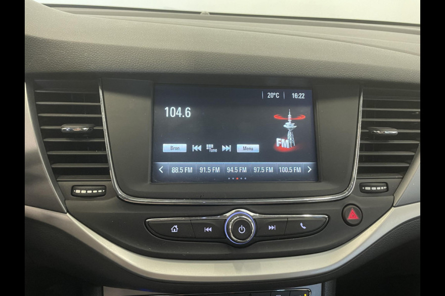 Opel Astra 1.2 Business Edition Climate control Navigatie Cruise control LED Trekhaak Apple Carplay/ Android Auto