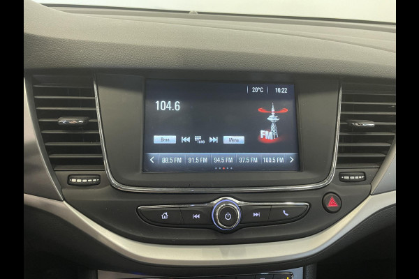 Opel Astra 1.2 Business Edition Climate control Navigatie Cruise control LED Trekhaak Apple Carplay/ Android Auto