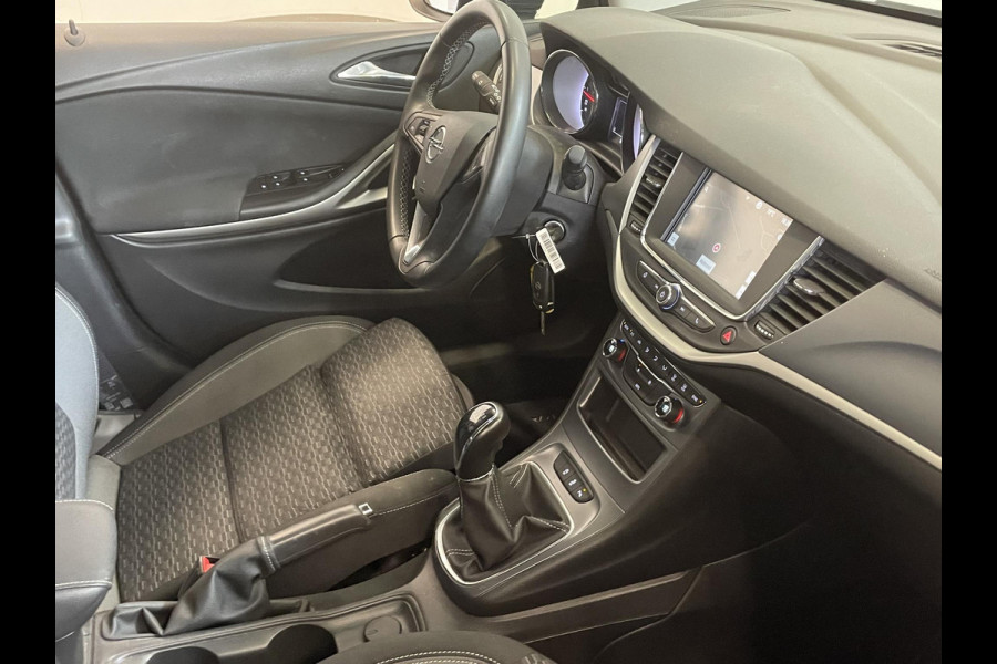 Opel Astra 1.2 Business Edition Climate control Navigatie Cruise control LED Trekhaak Apple Carplay/ Android Auto