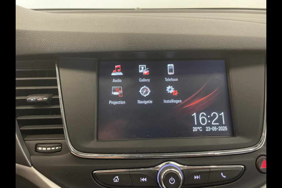 Opel Astra 1.2 Business Edition Climate control Navigatie Cruise control LED Trekhaak Apple Carplay/ Android Auto