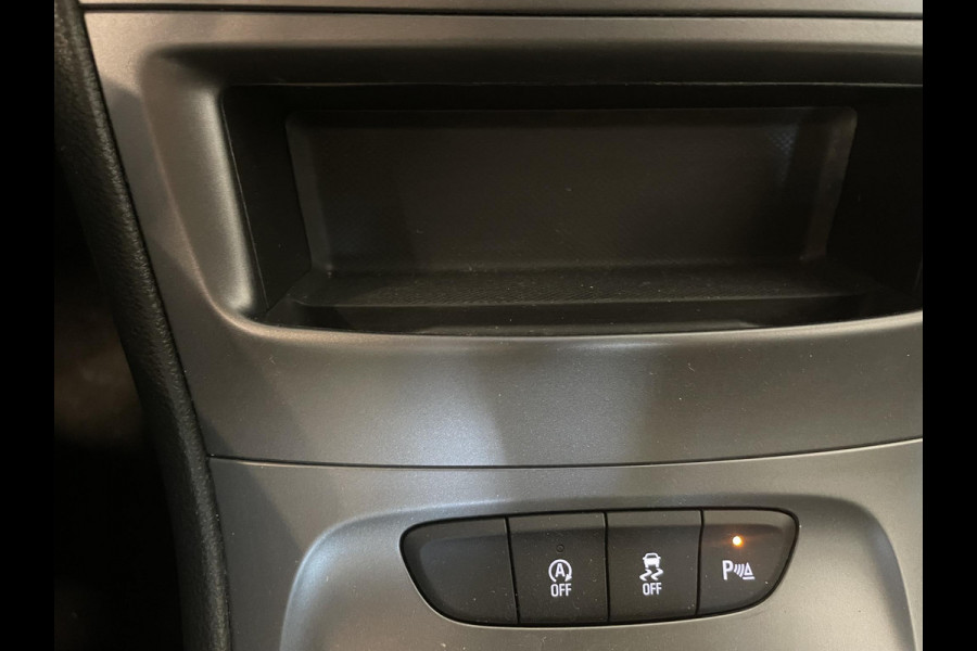 Opel Astra 1.2 Business Edition Climate control Navigatie Cruise control LED Trekhaak Apple Carplay/ Android Auto