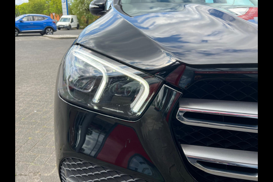 Mercedes-Benz GLE 350 e 4MATIC Premium Mercedes-Benz GLE 350 e 4MATIC Premium