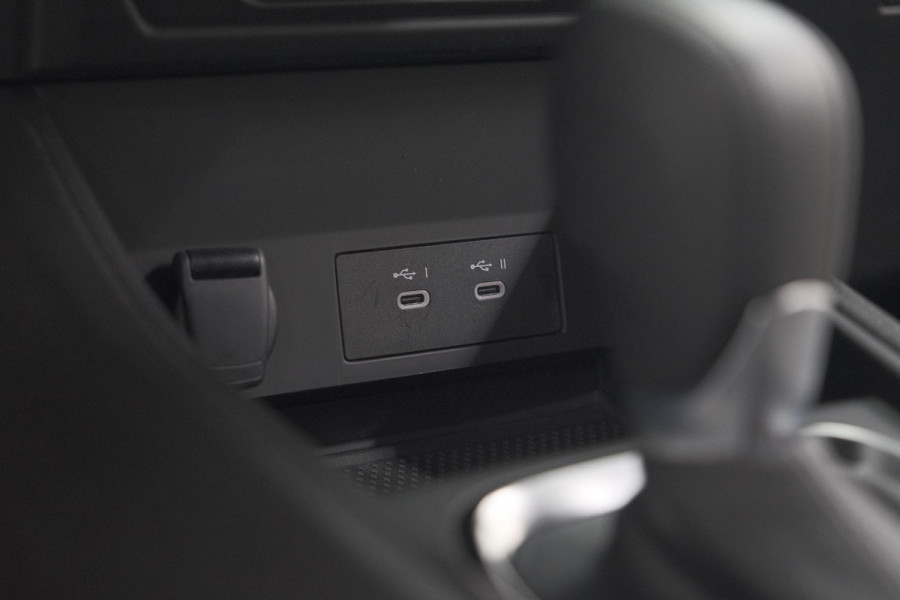 Renault Captur Mild Hybrid 160 EDC Techno | Camera | Navigatie | Apple Carplay | Pack Full Screen