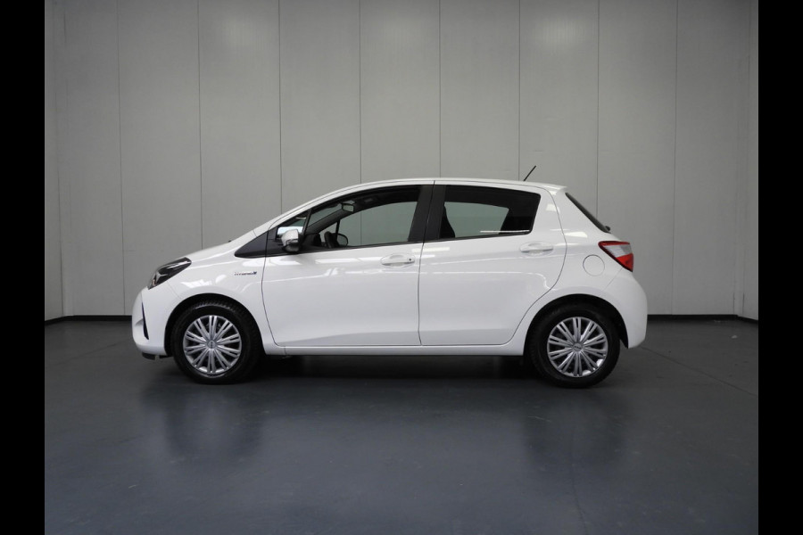 Toyota Yaris 1.5 Hybrid Active CLIMA/CAMERA/CRUISE/PDC!