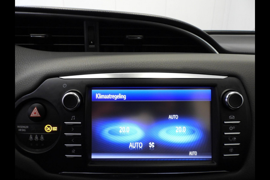 Toyota Yaris 1.5 Hybrid Active CLIMA/CAMERA/CRUISE/PDC!