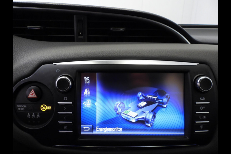 Toyota Yaris 1.5 Hybrid Active CLIMA/CAMERA/CRUISE/PDC!