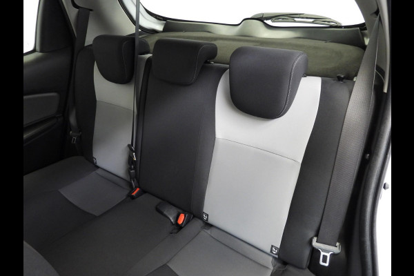 Toyota Yaris 1.5 Hybrid Active CLIMA/CAMERA/CRUISE/PDC!