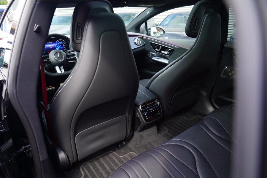 Mercedes-Benz EQE 300 AMG 89 kWh | Panorama | Burmester | Stoelkoeling | Head up | Disctronic | Memory stoelen | Stoelventilatie