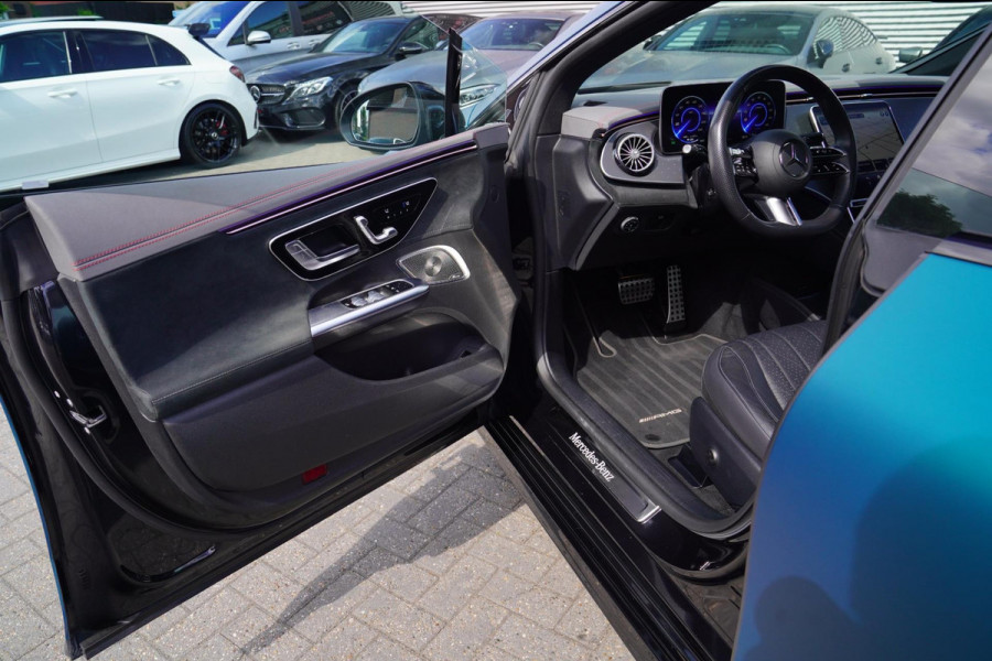 Mercedes-Benz EQE 300 AMG 89 kWh | Panorama | Burmester | Stoelkoeling | Head up | Disctronic | Memory stoelen | Stoelventilatie