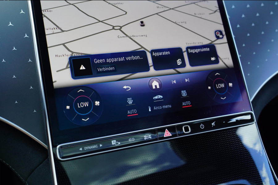 Mercedes-Benz EQE 300 AMG 89 kWh | Panorama | Burmester | Stoelkoeling | Head up | Disctronic | Memory stoelen | Stoelventilatie