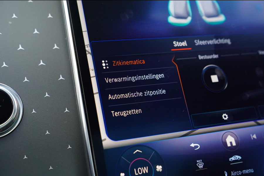 Mercedes-Benz EQE 300 AMG 89 kWh | Panorama | Burmester | Stoelkoeling | Head up | Disctronic | Memory stoelen | Stoelventilatie