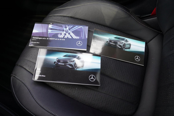 Mercedes-Benz EQE 300 AMG 89 kWh | Panorama | Burmester | Stoelkoeling | Head up | Disctronic | Memory stoelen | Stoelventilatie