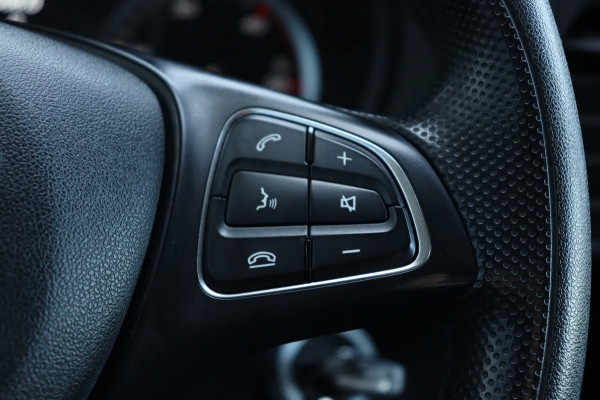 Mercedes-Benz Vito 114 CDi XL l AIRCO l NAVI l TREKHAAK l IMPERIAAL