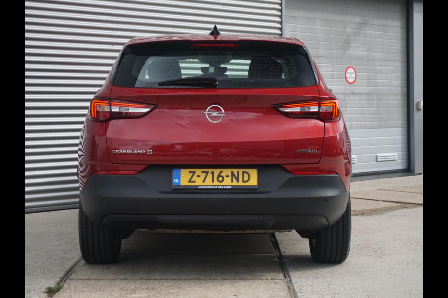 Opel Grandland X 1.6 Turbo Hybrid Business Edition