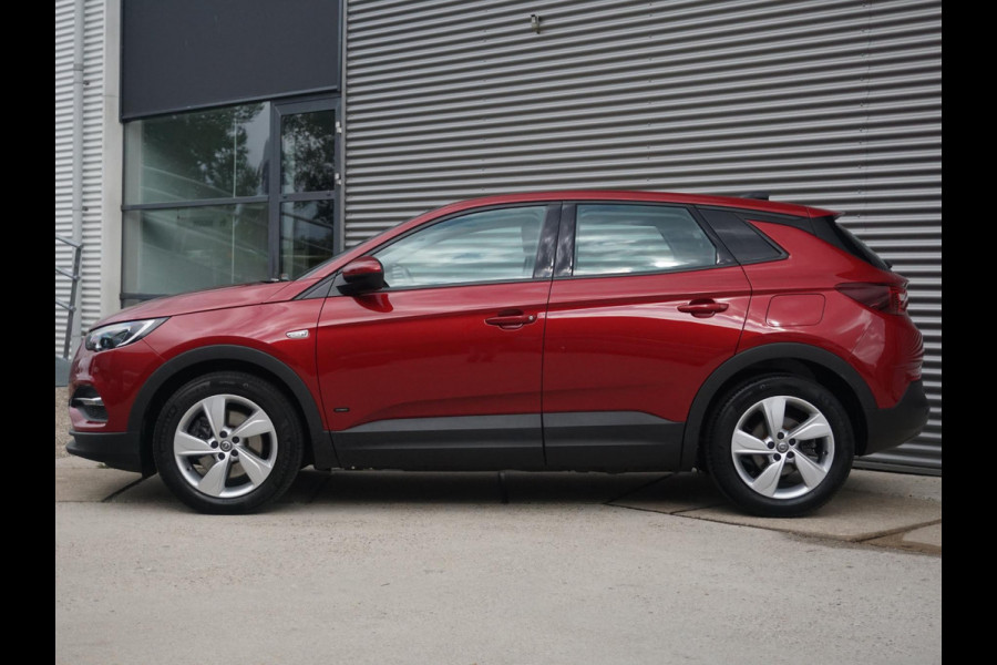 Opel Grandland X 1.6 Turbo Hybrid Business Edition