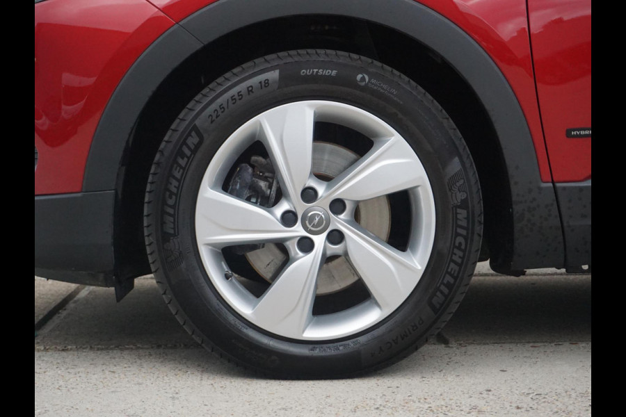 Opel Grandland X 1.6 Turbo Hybrid Business Edition