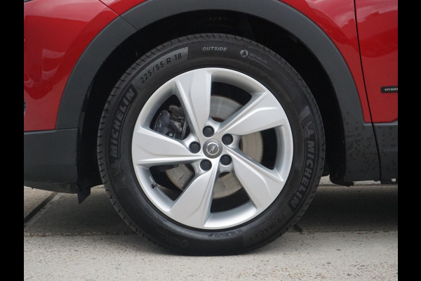 Opel Grandland X 1.6 Turbo Hybrid Business Edition