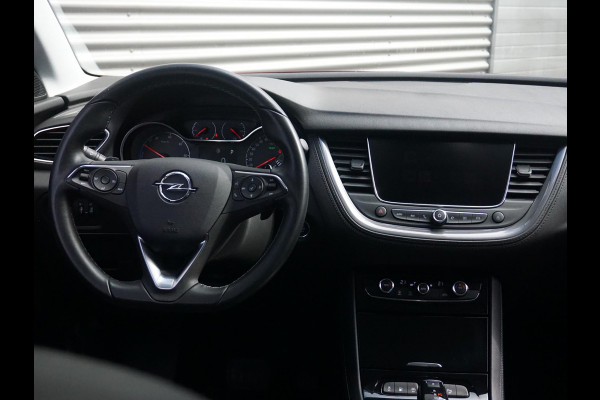 Opel Grandland X 1.6 Turbo Hybrid Business Edition