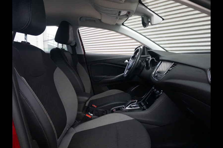 Opel Grandland X 1.6 Turbo Hybrid Business Edition