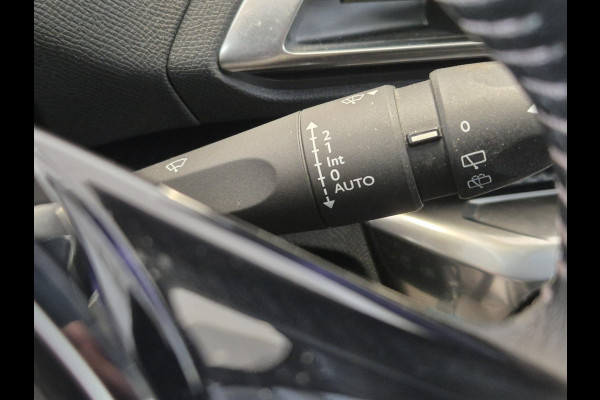 Peugeot 3008 1.2 PureTech Access | Navigatie | Parkeersensoren voor/achter | Apple Carplay/Android Auto |