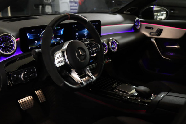 Mercedes-Benz A-Klasse AMG 45 4MATIC+ PANO/HUD/BUR/CAM/AMGSTUUR/VOL