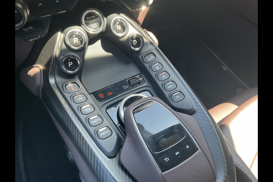 Aston Martin Vantage Roadster 4.0 V8 360° Leer Sportzetels 21 Inch Xenon-Grey 10.487KM!