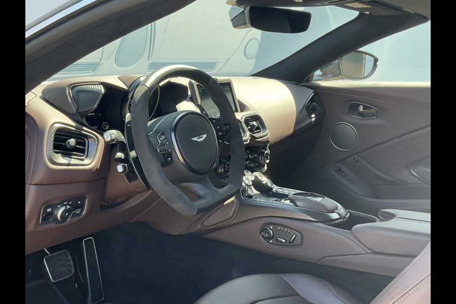 Aston Martin Vantage Roadster 4.0 V8 360° Leer Sportzetels 21 Inch Xenon-Grey 10.487KM!