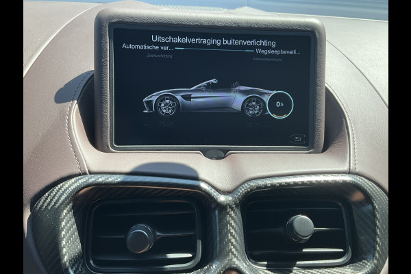 Aston Martin Vantage Roadster 4.0 V8 360° Leer Sportzetels 21 Inch Xenon-Grey 10.487KM!