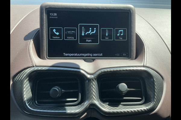 Aston Martin Vantage Roadster 4.0 V8 360° Leer Sportzetels 21 Inch Xenon-Grey 10.487KM!