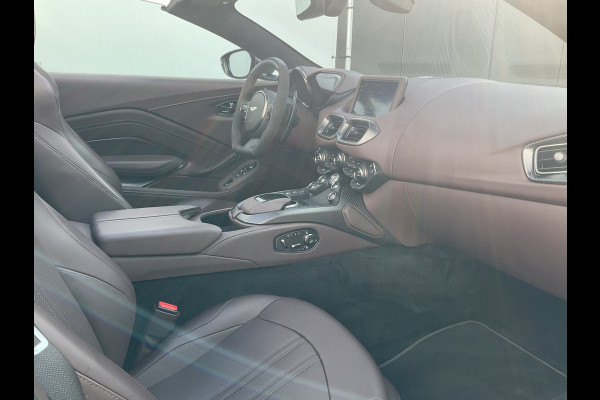 Aston Martin Vantage Roadster 4.0 V8 360° Leer Sportzetels 21 Inch Xenon-Grey 10.487KM!