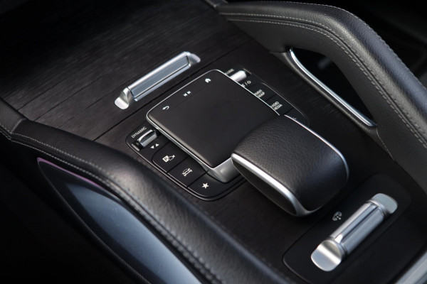 Mercedes-Benz GLE Coupé 400 e 4MATIC AMG Line / PANODAK / BRUMESTER / AIRMATIC / ELE. TREKHAAK / MEMORY / 360