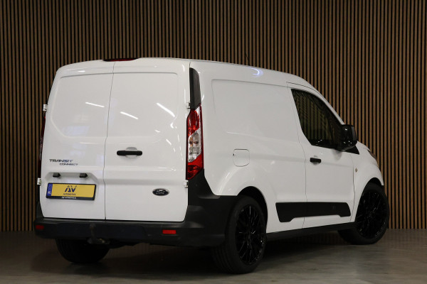 Ford Transit Connect 1.5 EcoBlue | Lederen bekleding | PDC V+A | Airco | Trekhaak | Dealer onderhouden | Nieuwe APK | Euro 6 | MF Stuur