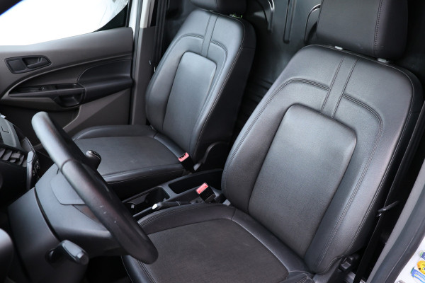 Ford Transit Connect 1.5 EcoBlue | Lederen bekleding | PDC V+A | Airco | Trekhaak | Dealer onderhouden | Nieuwe APK | Euro 6 | MF Stuur