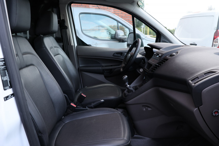 Ford Transit Connect 1.5 EcoBlue | Lederen bekleding | PDC V+A | Airco | Trekhaak | Dealer onderhouden | Nieuwe APK | Euro 6 | MF Stuur
