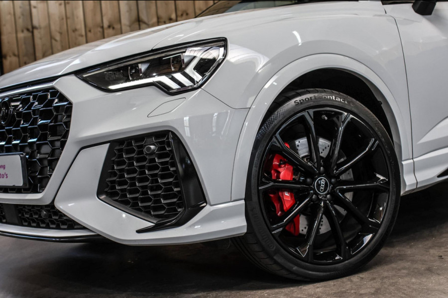 Audi RSQ3 Sportback TFSI *Pano*360 Camera*RS-Stoelen*Keyless*Carbon spiegels*