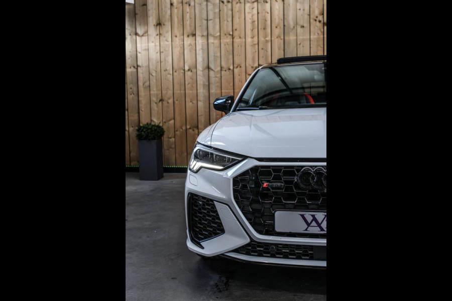 Audi RSQ3 Sportback TFSI *Pano*360 Camera*RS-Stoelen*Keyless*Carbon spiegels*