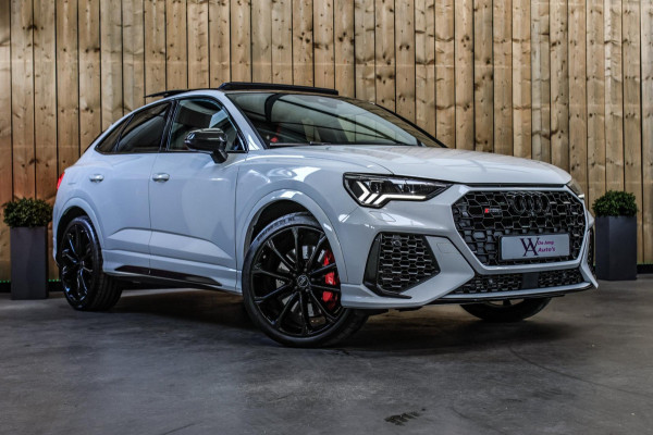 Audi RSQ3 Sportback TFSI *Pano*360 Camera*RS-Stoelen*Keyless*Carbon spiegels*