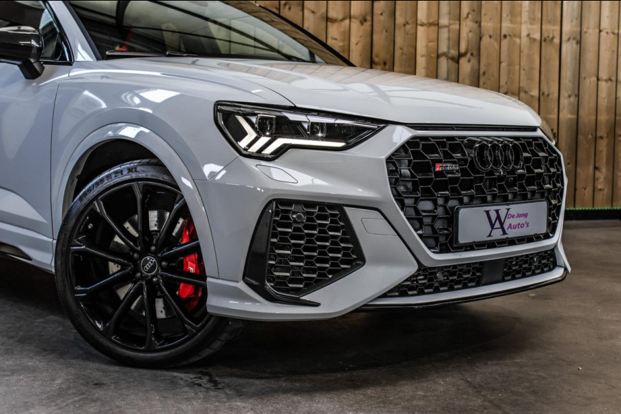Audi RSQ3 Sportback TFSI *Pano*360 Camera*RS-Stoelen*Keyless*Carbon spiegels*