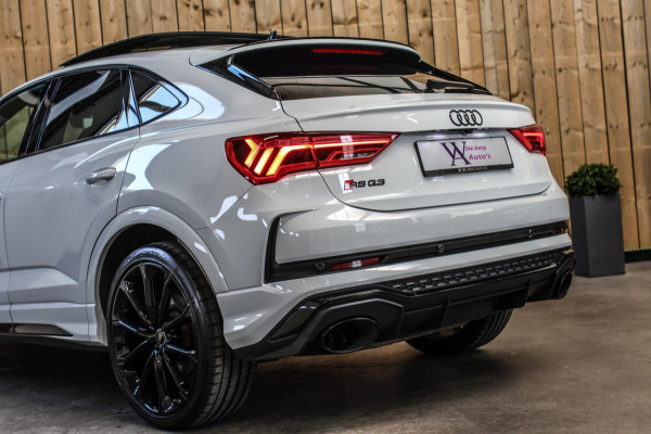 Audi RSQ3 Sportback TFSI *Pano*360 Camera*RS-Stoelen*Keyless*Carbon spiegels*