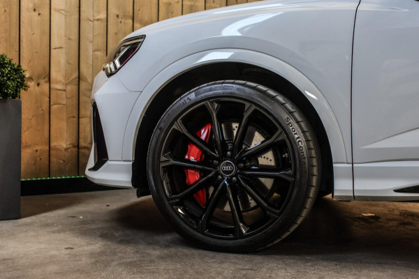 Audi RSQ3 Sportback TFSI *Pano*360 Camera*RS-Stoelen*Keyless*Carbon spiegels*