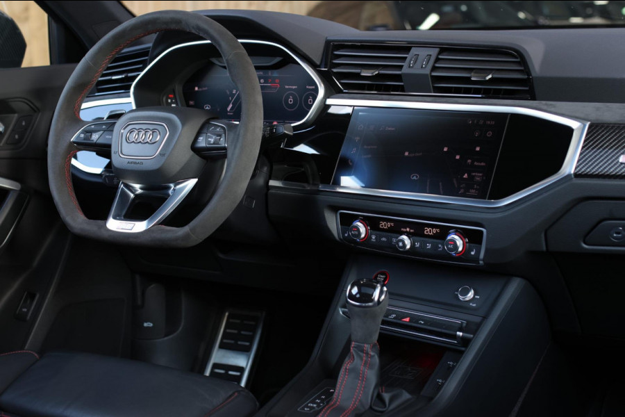 Audi RSQ3 Sportback TFSI *Pano*360 Camera*RS-Stoelen*Keyless*Carbon spiegels*