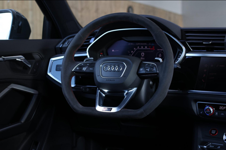 Audi RSQ3 Sportback TFSI *Pano*360 Camera*RS-Stoelen*Keyless*Carbon spiegels*