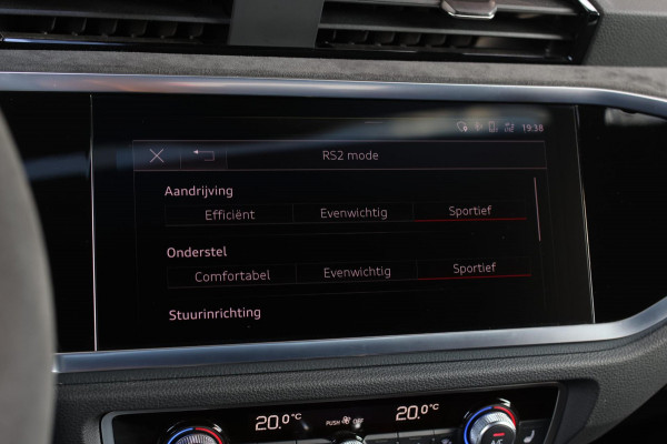 Audi RSQ3 Sportback TFSI *Pano*360 Camera*RS-Stoelen*Keyless*Carbon spiegels*