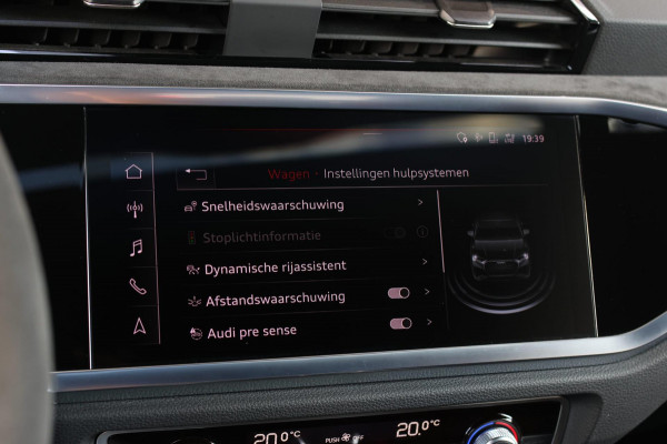 Audi RSQ3 Sportback TFSI *Pano*360 Camera*RS-Stoelen*Keyless*Carbon spiegels*