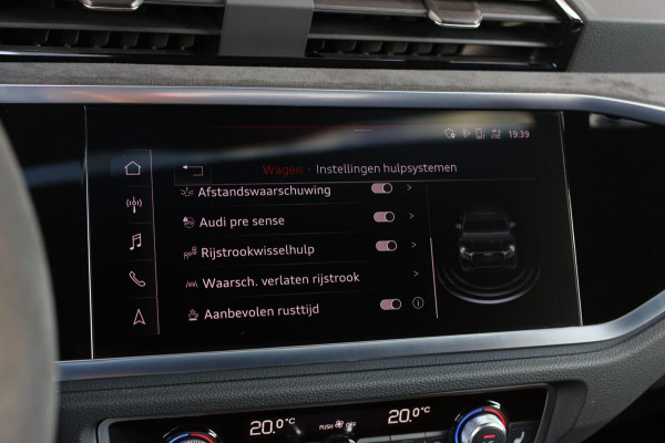 Audi RSQ3 Sportback TFSI *Pano*360 Camera*RS-Stoelen*Keyless*Carbon spiegels*