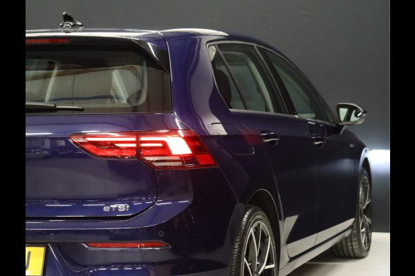 Volkswagen Golf 1.5 eTSI Style [DIGITAL DASH, ADAPTIVE CRUISE, APPLE CARPLAY, PDC V+A, MEMORY SEATS, MASSAGE STOELEN, NAVIGATIE, NIEUWSTAAT]