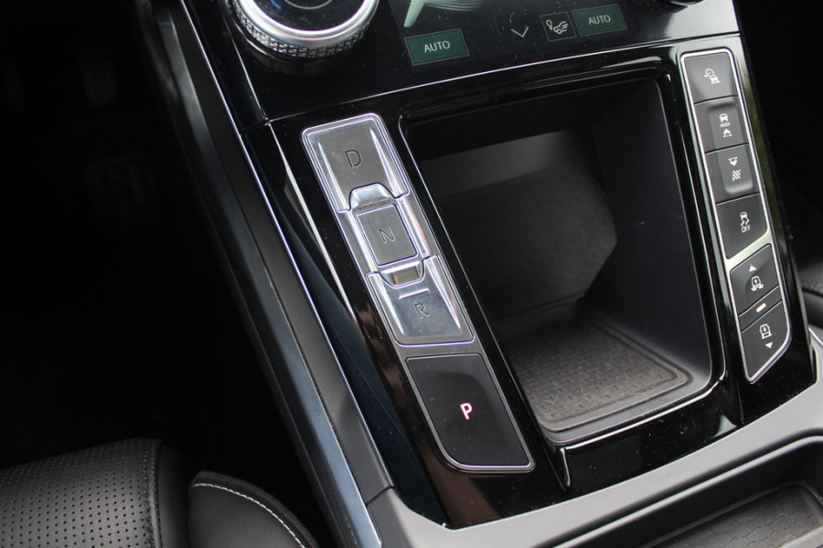 Jaguar I-PACE EV400 First Edition 90 kWh / Full option / Panoramadak / 360Camera / Head-up / Luchtvering / Leder / Meridian / Stuurverwarming