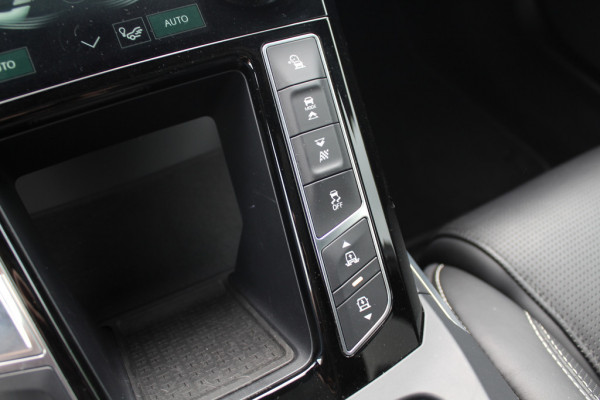 Jaguar I-PACE EV400 First Edition 90 kWh / Full option / Panoramadak / 360Camera / Head-up / Luchtvering / Leder / Meridian / Stuurverwarming