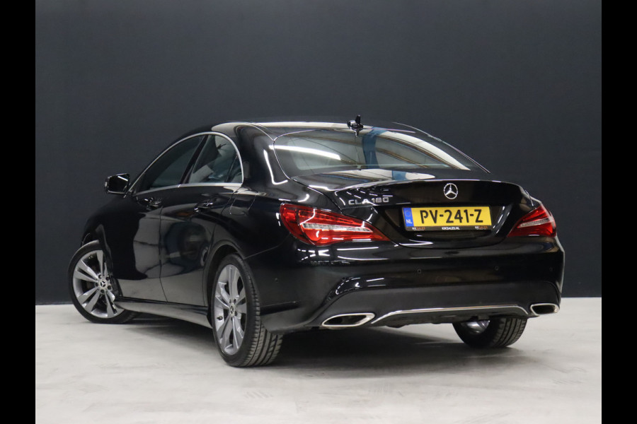 Mercedes-Benz CLA-Klasse 180 Sport [GROOT NAVIGATIE, ZWARTE HEMEL, STOELVERWARMING, PDC V+A, HALF LEDER, CRUISE CONTROL, AIRCO, NIEUWSTAAT]