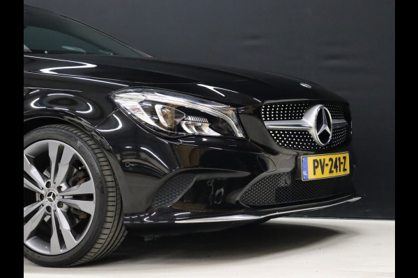 Mercedes-Benz CLA-Klasse 180 Sport [GROOT NAVIGATIE, ZWARTE HEMEL, STOELVERWARMING, PDC V+A, HALF LEDER, CRUISE CONTROL, AIRCO, NIEUWSTAAT]